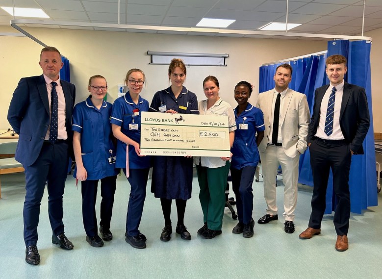 Allen Tomas cheque presentation